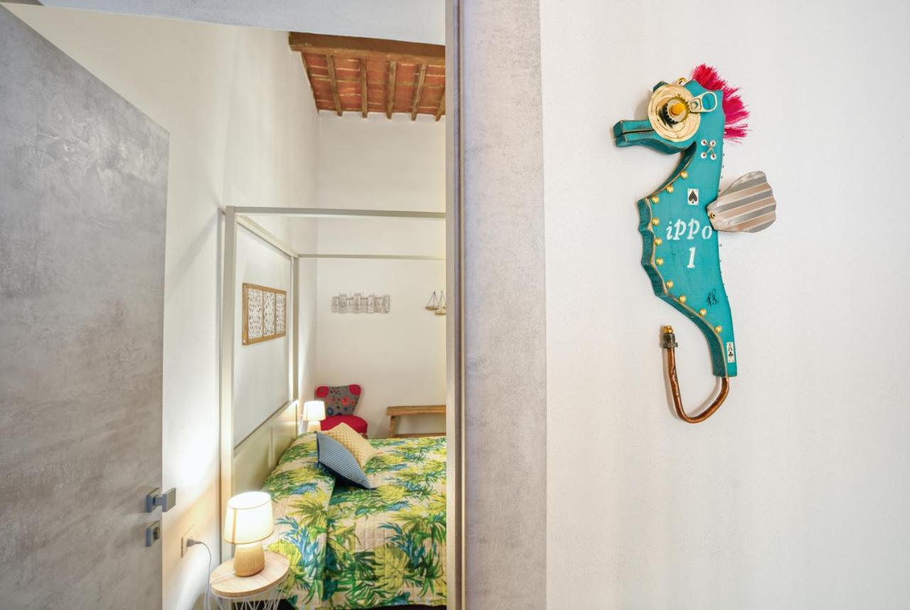 Hotel Piombino 1428 Esterno foto