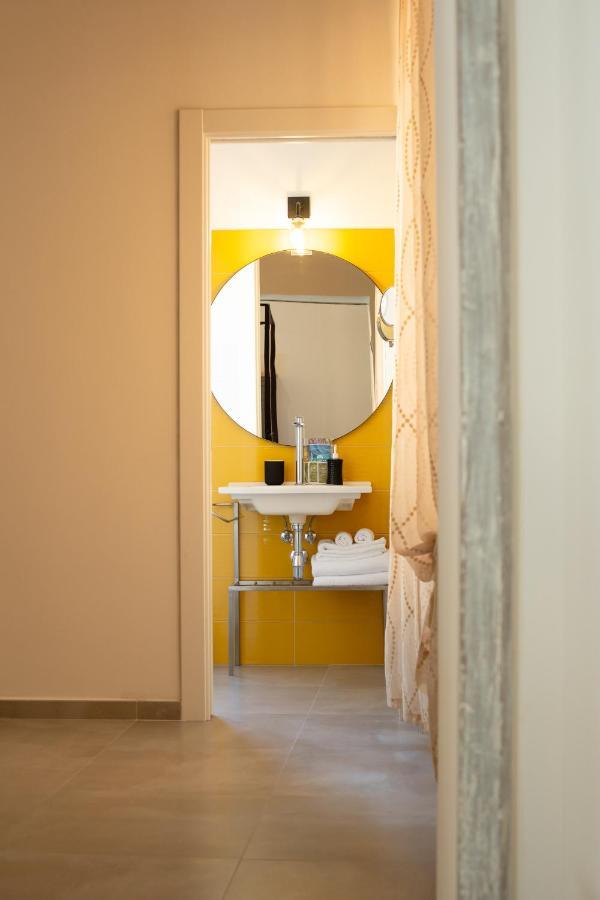 Hotel Piombino 1428 Esterno foto