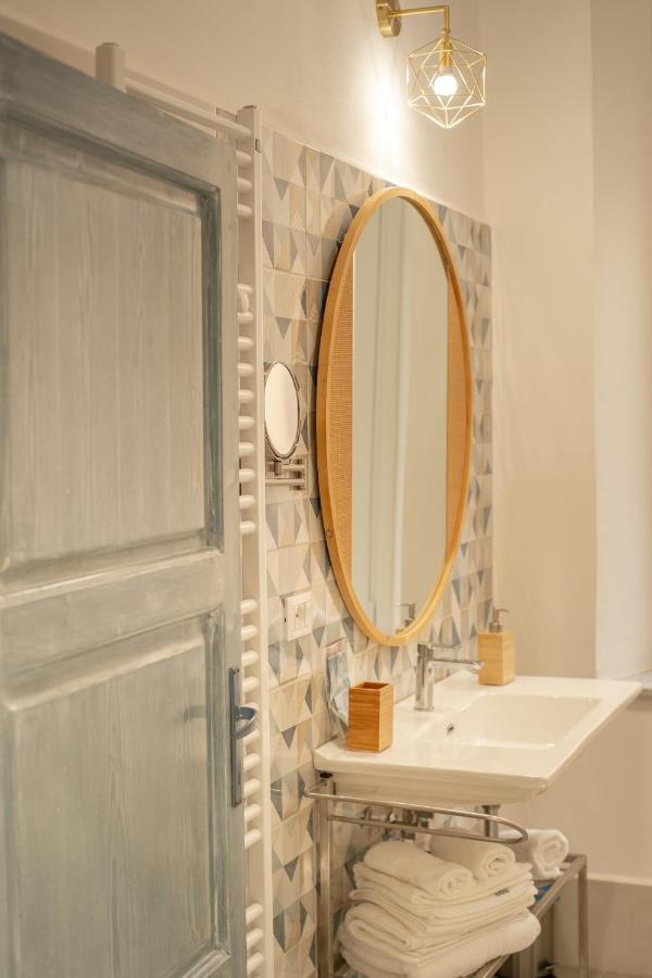 Hotel Piombino 1428 Esterno foto
