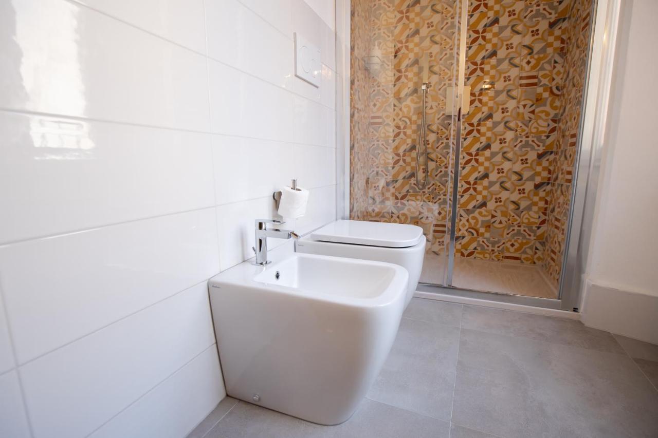 Hotel Piombino 1428 Esterno foto